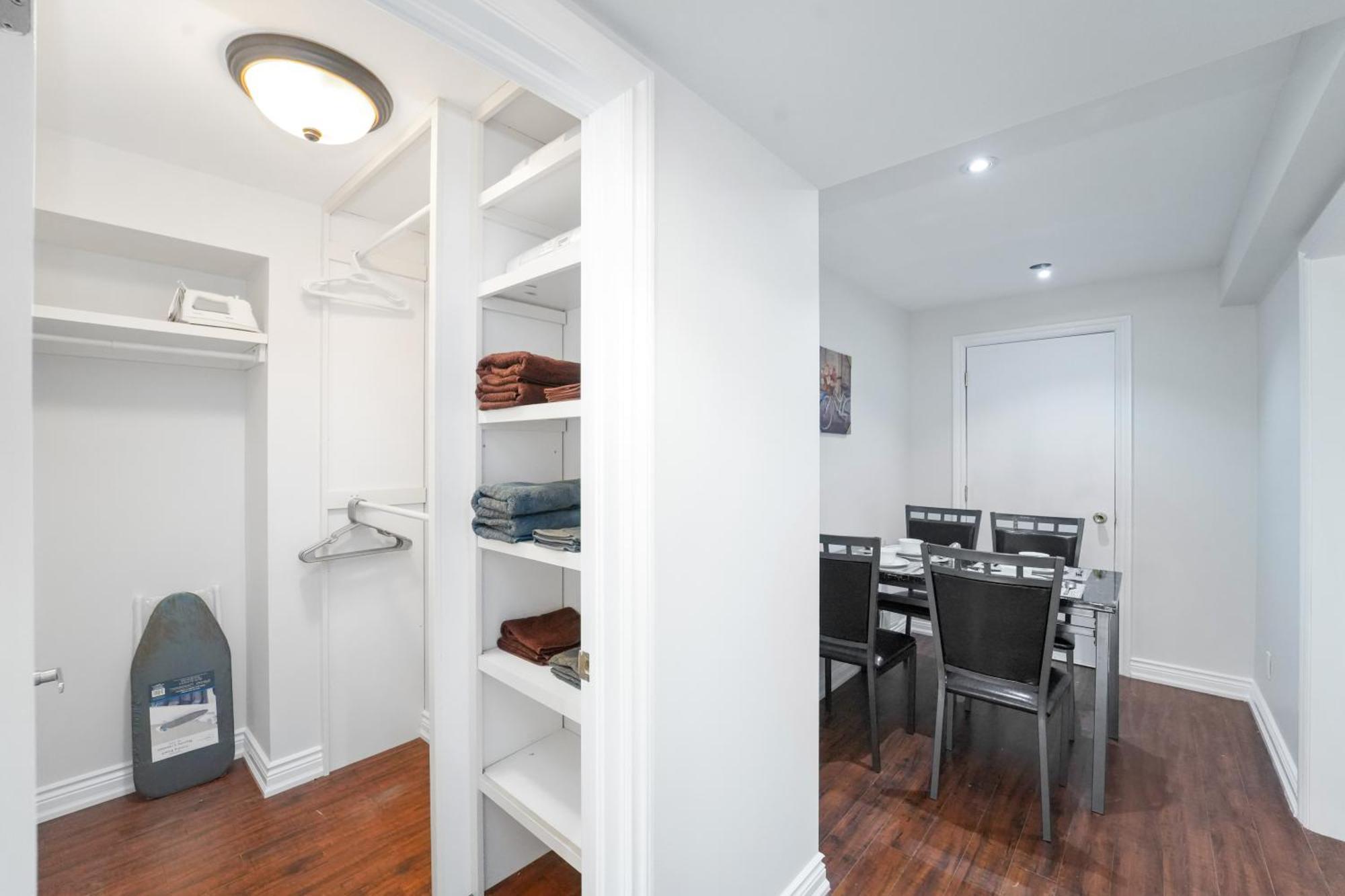 Cozy Lovely Ravine Facing Suite. Mississauga Exterior foto
